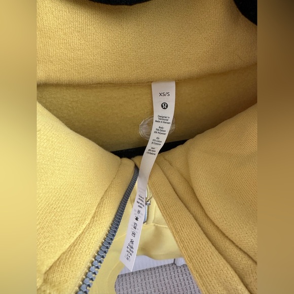 Lululemon Scuba Oversized Funnel-Neck Half Zip - dark Yellow XS/S - Picture 3 of 9